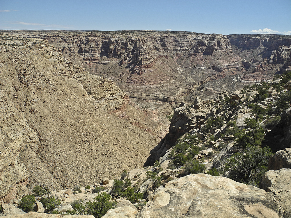 A view of Dark Canyon from the rim before dropping down