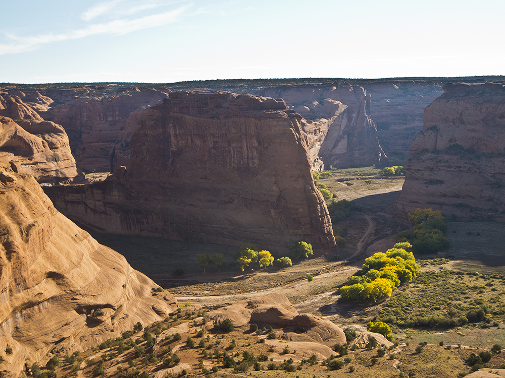 A view of Canyon de Chelly from the rim