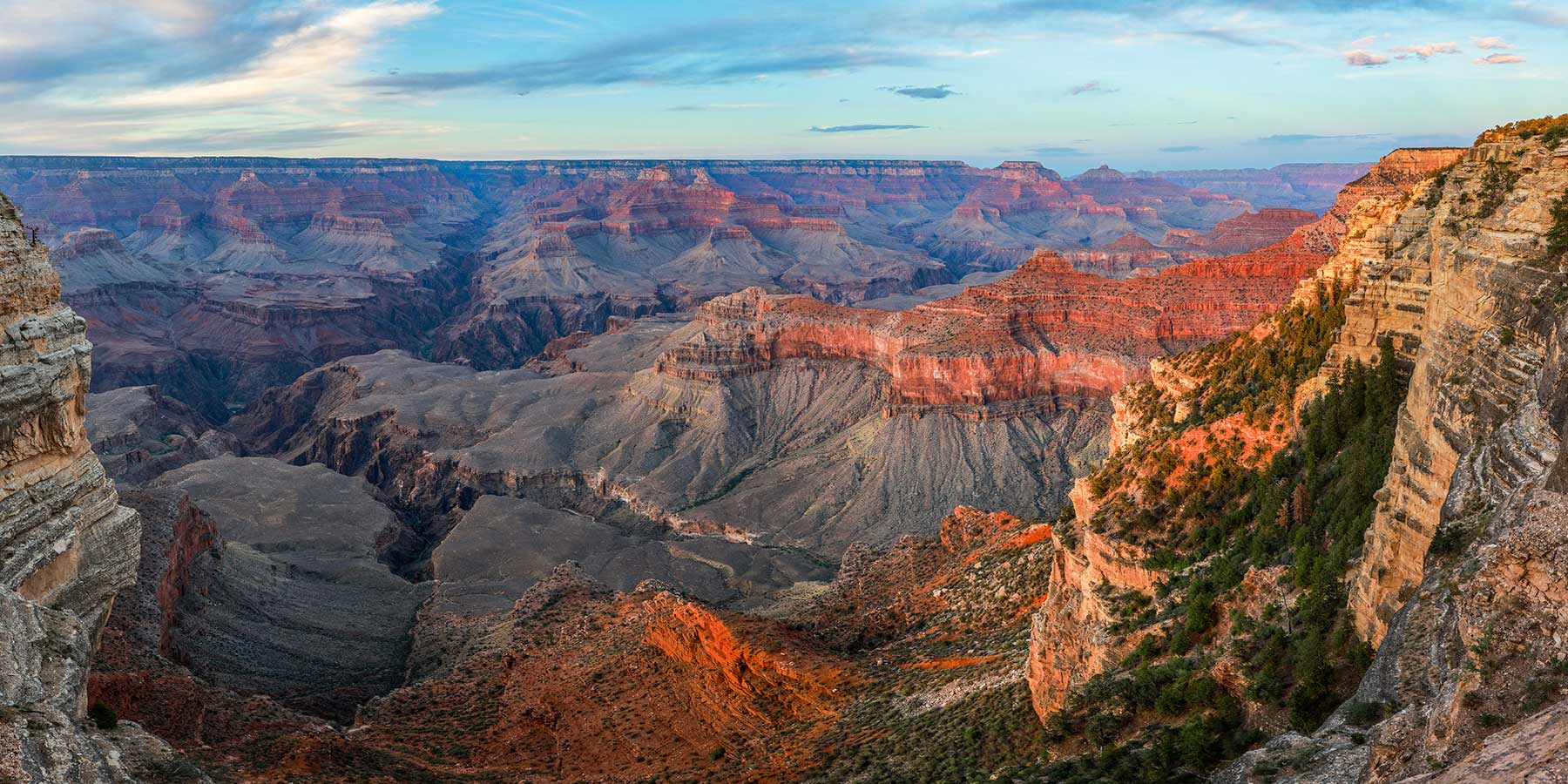 A majestic vista of the Grand Canyon